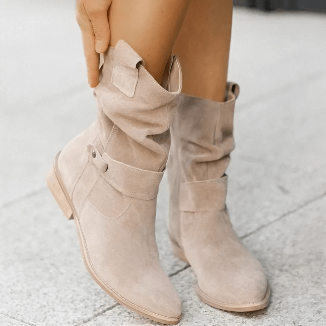 CHLOE | Stylish fall boots