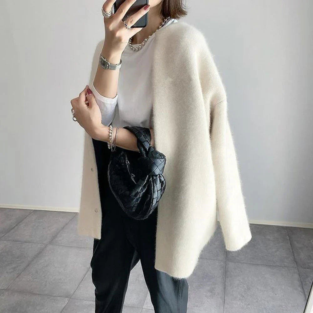 Eliana | SOPHISTICATED CARDIGAN