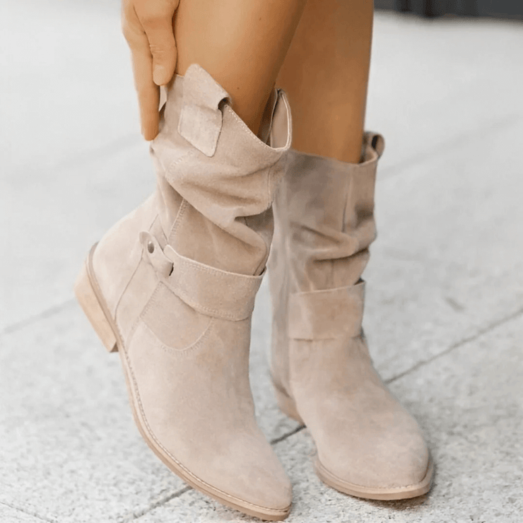 CHLOE | Stylish fall boots